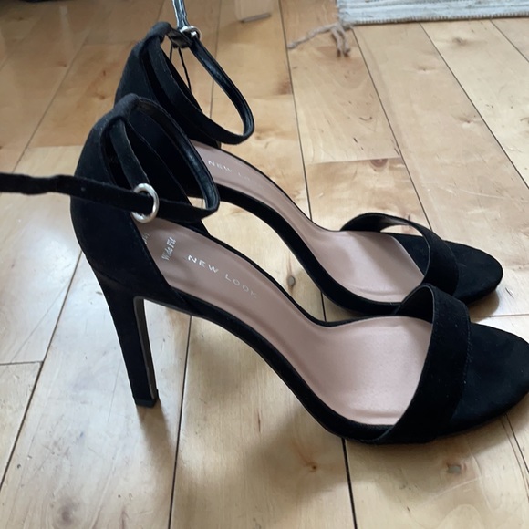 ASOS Skinny strap suede sandals 10 WIDE - Picture 2 of 5
